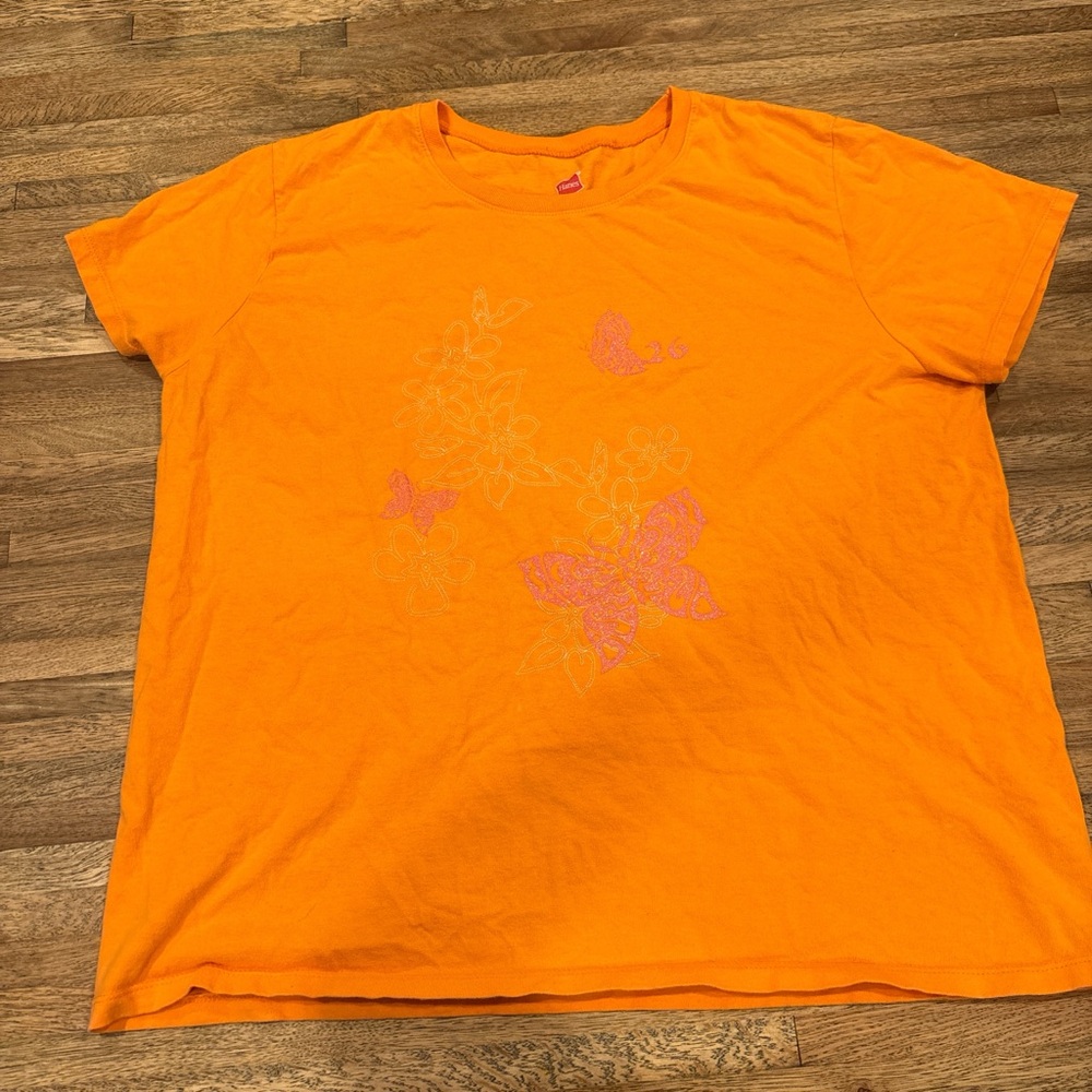 Vintage Y2K Orange T-Shirt with Butterfly Design